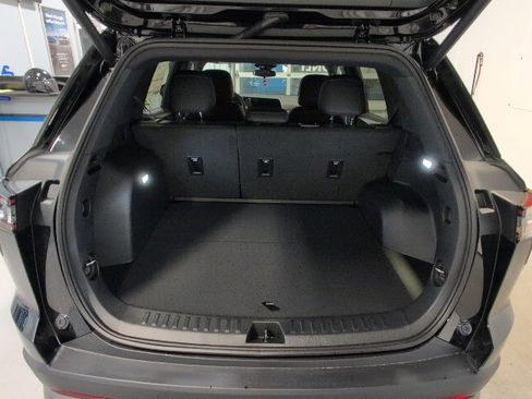 New 2026 Chevrolet Equinox LT w/ Convenience Package II image 27