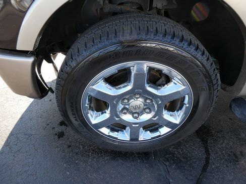 Used 2014 Ford F150 King Ranch w/ King Ranch Luxury Package image 12