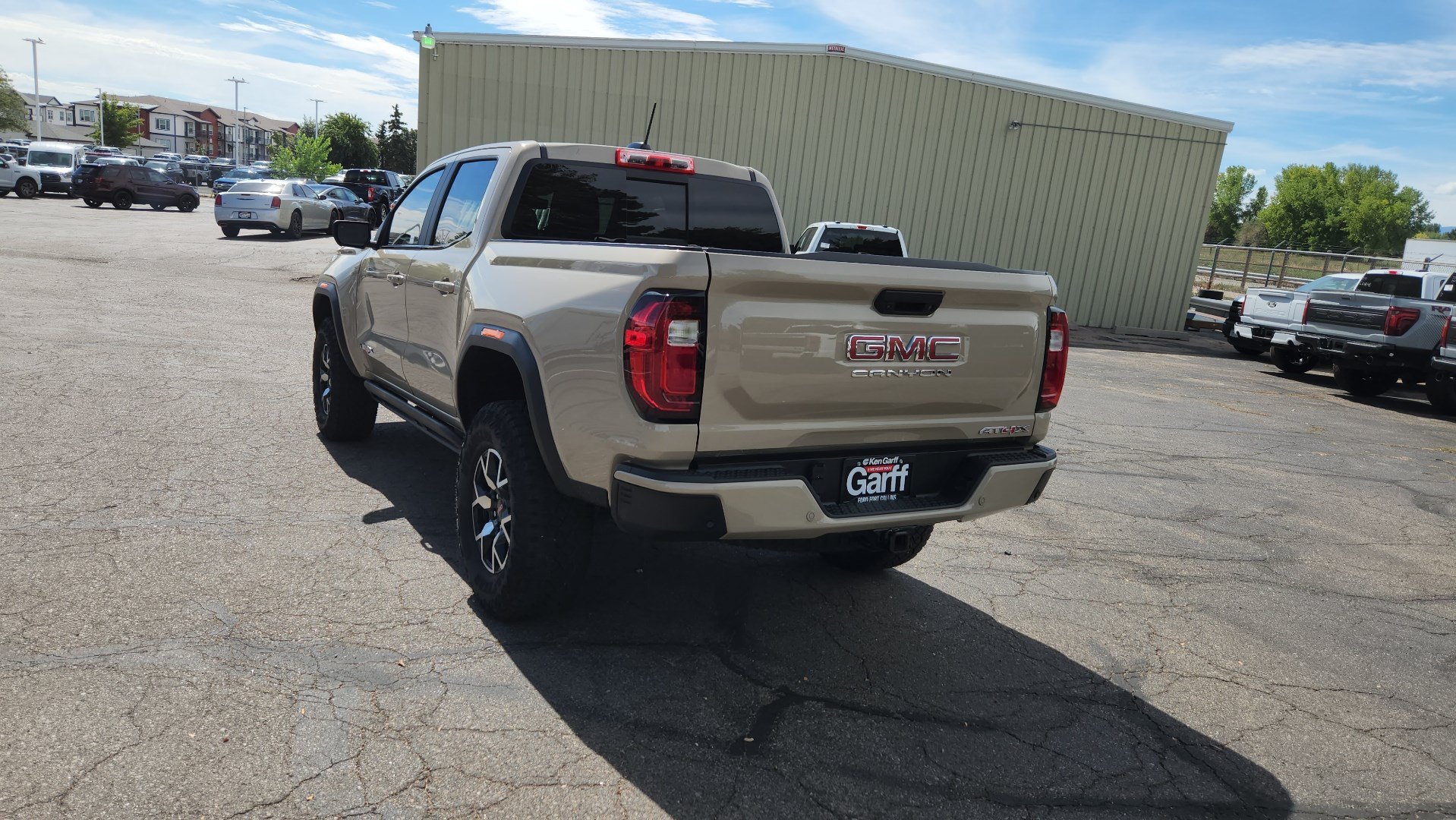 Used 2024 GMC Canyon AT4X AWD/4WD image 9