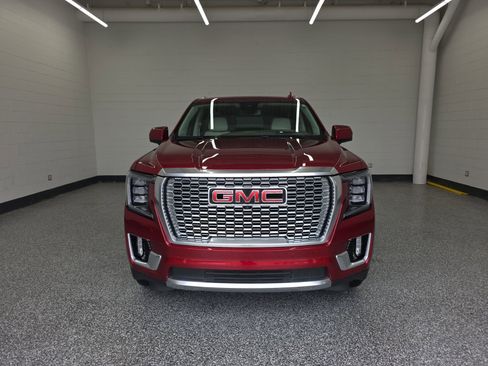 Used 2023 GMC Yukon Denali image 8