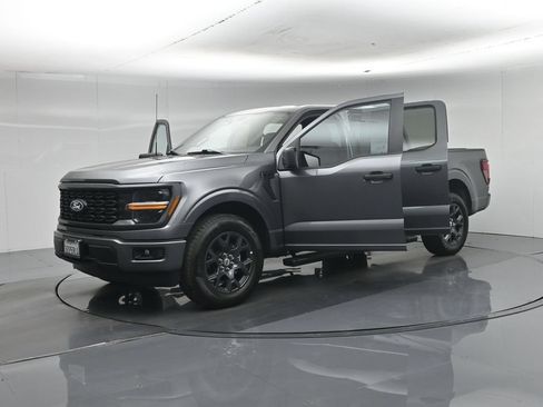 Used 2026 Ford F150 STX w/ Equipment Group 200A RWD image 32