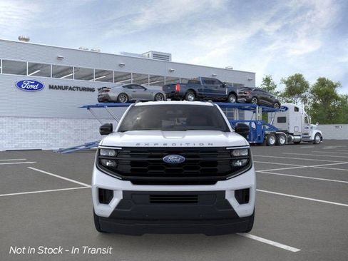 New 2026 Ford Expedition Active RWD image 7