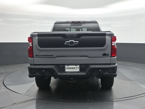 Used 2024 Chevrolet Silverado 1500 ZR2 w/ ZR2 Bison Edition AWD/4WD image 17