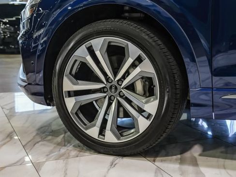 Used 2021 Audi Q8 Premium Plus w/ Premium Plus Package AWD/4WD image 58