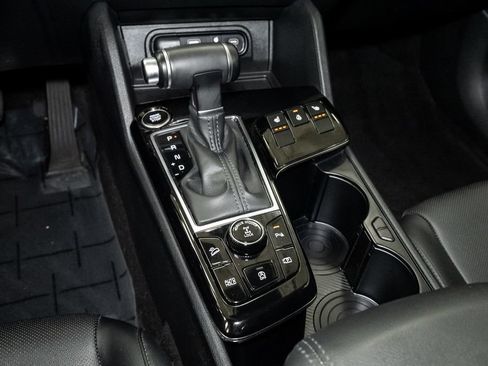 Certified 2023 Kia Sportage SX AWD/4WD image 22