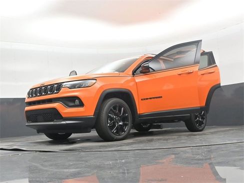 New 2026 Jeep Compass Latitude w/ Mopar Graphics Package image 53