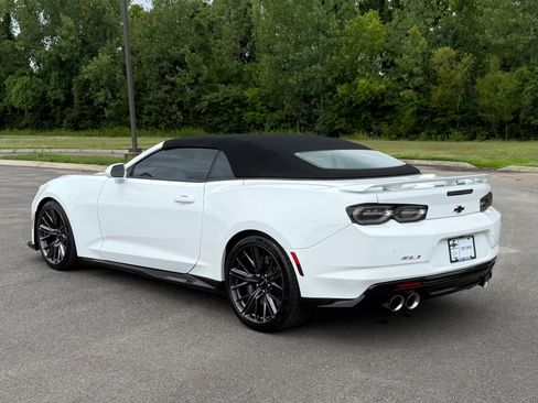 Used 2020 Chevrolet Camaro ZL1 RWD image 11