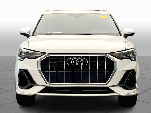 Used 2021 Audi Q3 2.0T Premium w/ Convenience Package AWD/4WD image 4