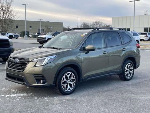 Certified 2024 Subaru Forester Premium image 26