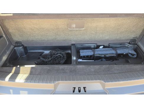 Used 2018 Ford Expedition Limited RWD image 17