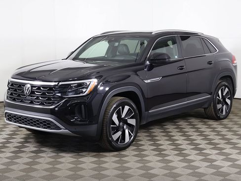 Used 2024 Volkswagen Atlas Cross Sport SEL image 12