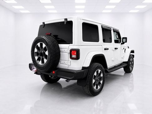 Used 2021 Jeep Wrangler Unlimited Sahara w/ Uconnect 4C Nav & Sound Group AWD/4WD image 7