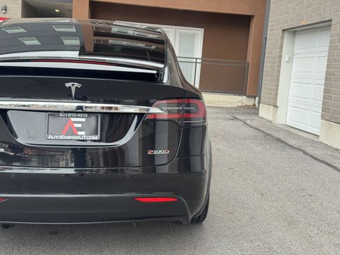 Used 2017 Tesla Model X P100D image 6