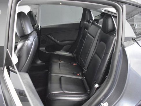 Used 2023 Tesla Model Y Long Range image 29