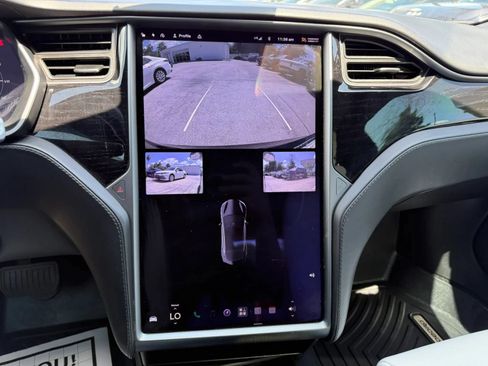 Used 2020 Tesla Model S Long Range AWD/4WD image 5