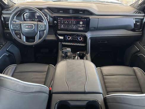 Certified 2025 GMC Sierra 1500 AT4X image 15