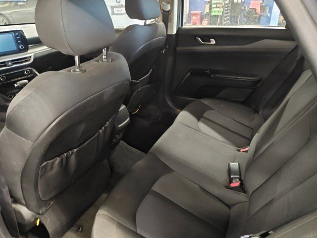 Certified 2022 Kia K5 LXS FWD image 16