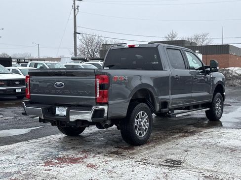 New 2026 Ford F250 Lariat w/ FX4 Off-Road Package image 3
