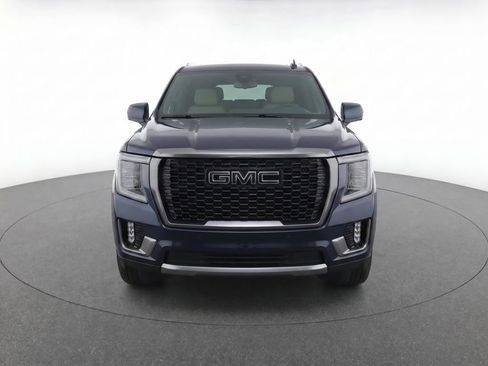 Used 2023 GMC Yukon XL Denali Ultimate w/ LPO, Floor Liner Package AWD/4WD image 2