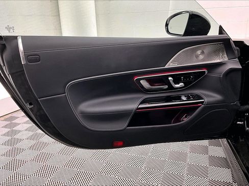 Certified 2025 Mercedes-Benz AMG GT 43 image 22