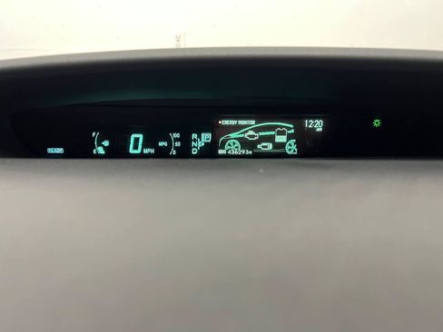 Used 2010 Toyota Prius Two w/ Preferred Accessory Pkg FWD image 16
