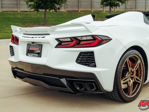 Used 2023 Chevrolet Corvette Stingray Preferred Conv w/ Z51 Performance Package RWD image 64