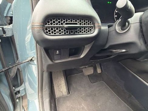 Used 2024 Honda HR-V Sport image 29