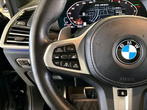 Certified 2023 BMW X5 M50i w/ Executive Package image 22