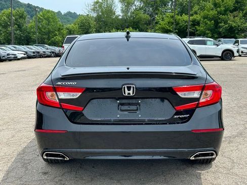 Used 2022 Honda Accord Sport image 4