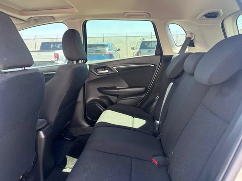 Used 2017 Honda Fit EX image 11
