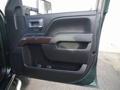 Used 2015 GMC Sierra 2500 SLE w/ SLE Preferred Package image 29