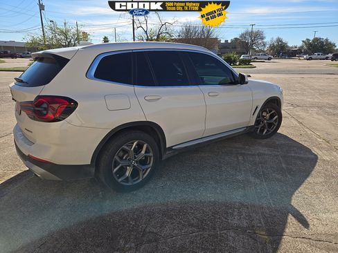 Used 2024 BMW X3 sDrive30i w/ Convenience Package image 11