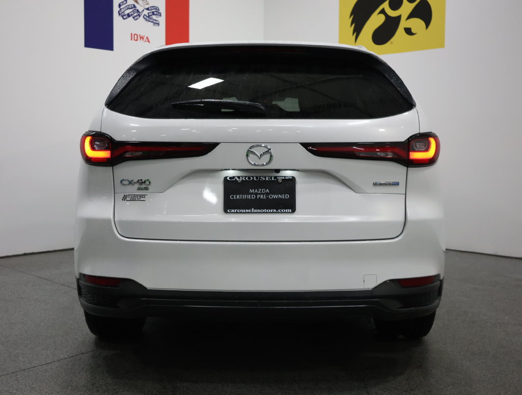 Used 2024 MAZDA CX-90 Plug-In Hybrid w/ Preferred AWD/4WD image 11