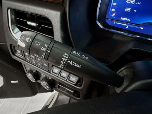 Used 2024 Chevrolet Tahoe High Country w/ Advanced Technology Package AWD/4WD image 5