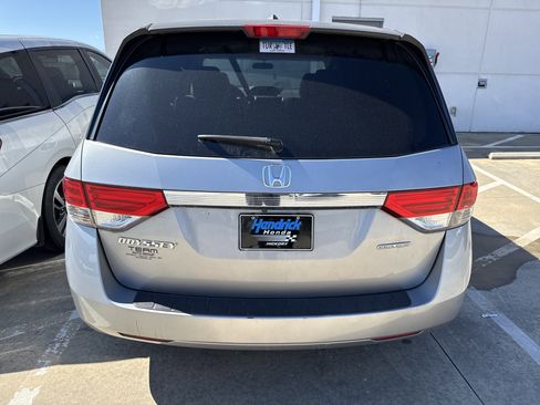 Used 2016 Honda Odyssey SE image 9