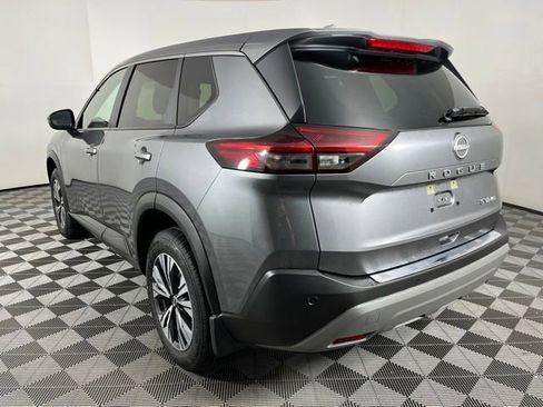 Used 2023 Nissan Rogue SV AWD/4WD image 8