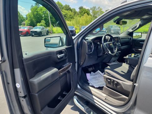 Certified 2020 Chevrolet Silverado 1500 LT w/ All-Star Edition AWD/4WD image 10