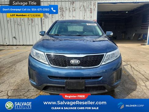 Used 2014 Kia Sorento LX image 5