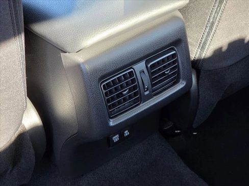 Used 2025 Toyota Camry LE image 17