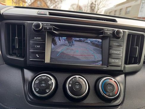 Used 2018 Toyota RAV4 LE w/ All Weather Liner Package image 15