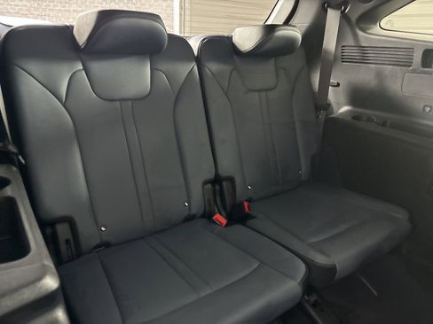 Used 2025 Kia Sorento SX Prestige AWD/4WD image 29