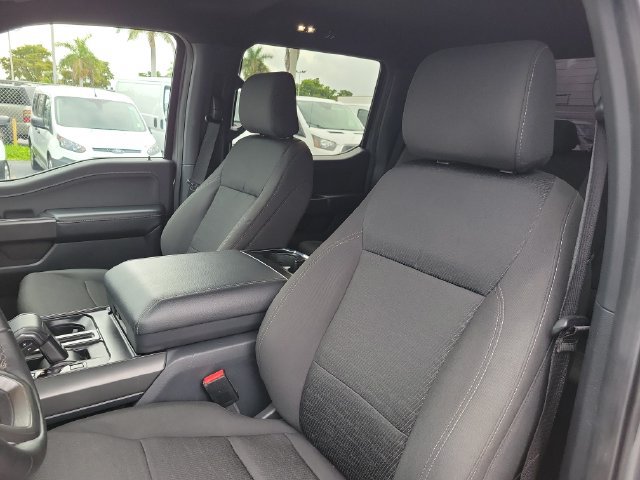 Used 2024 Ford F150 XLT w/ XLT Black Appearance Package RWD image 19