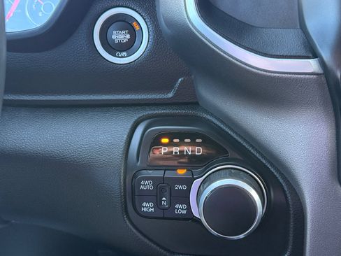 Used 2019 RAM 1500 Big Horn image 23