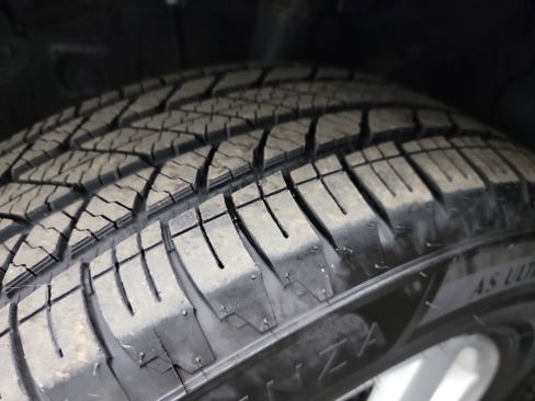 Used 2011 Kia Sorento LX w/ Convenience Pkg image 30