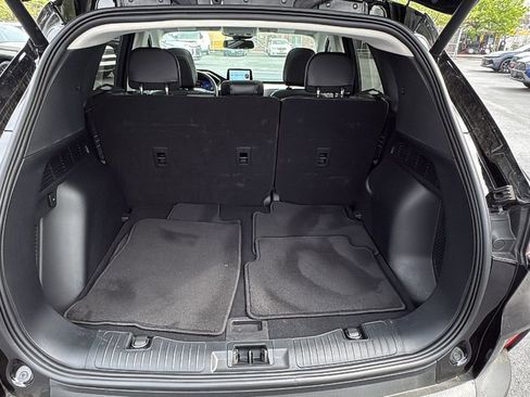 Used 2022 Ford Escape Titanium image 32