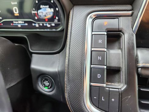 Used 2022 GMC Yukon XL AT4 w/ Max Trailering Package image 24