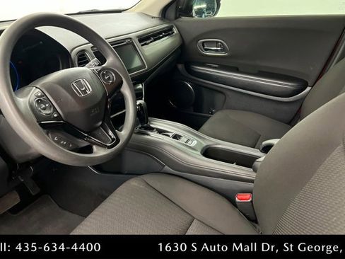 Used 2018 Honda HR-V EX image 15