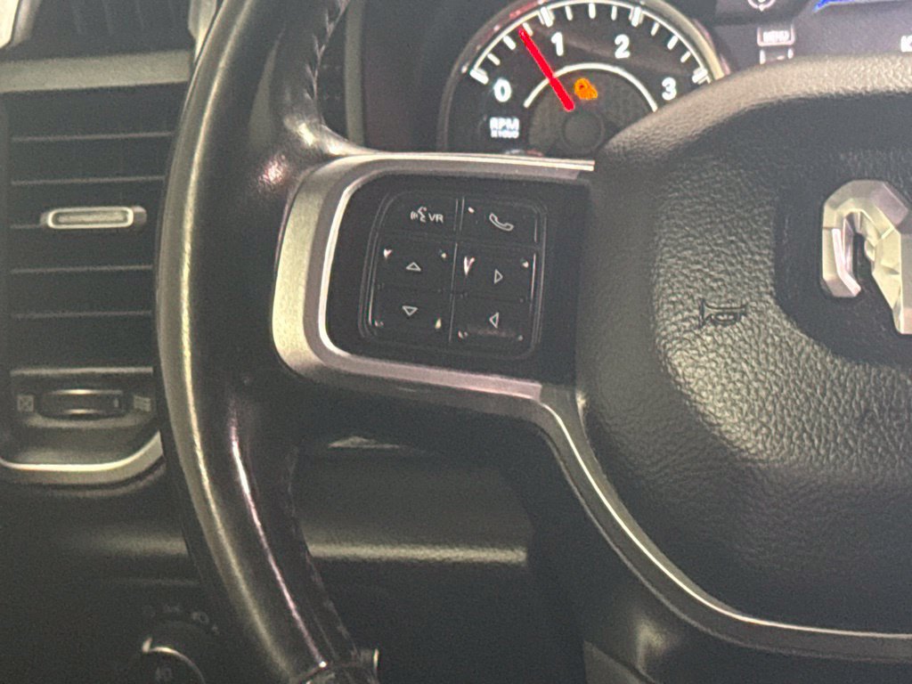 Used 2020 RAM 2500 Laramie w/ Night Edition AWD/4WD image 16