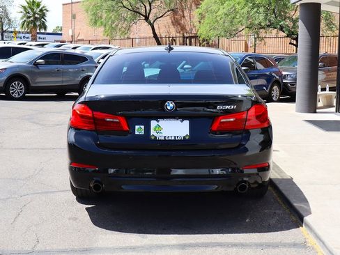 Used 2020 BMW 530i w/ Convenience Package RWD image 12