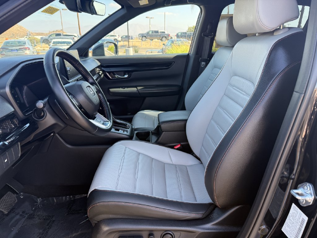 Certified 2026 Honda CR-V Sport Touring image 12